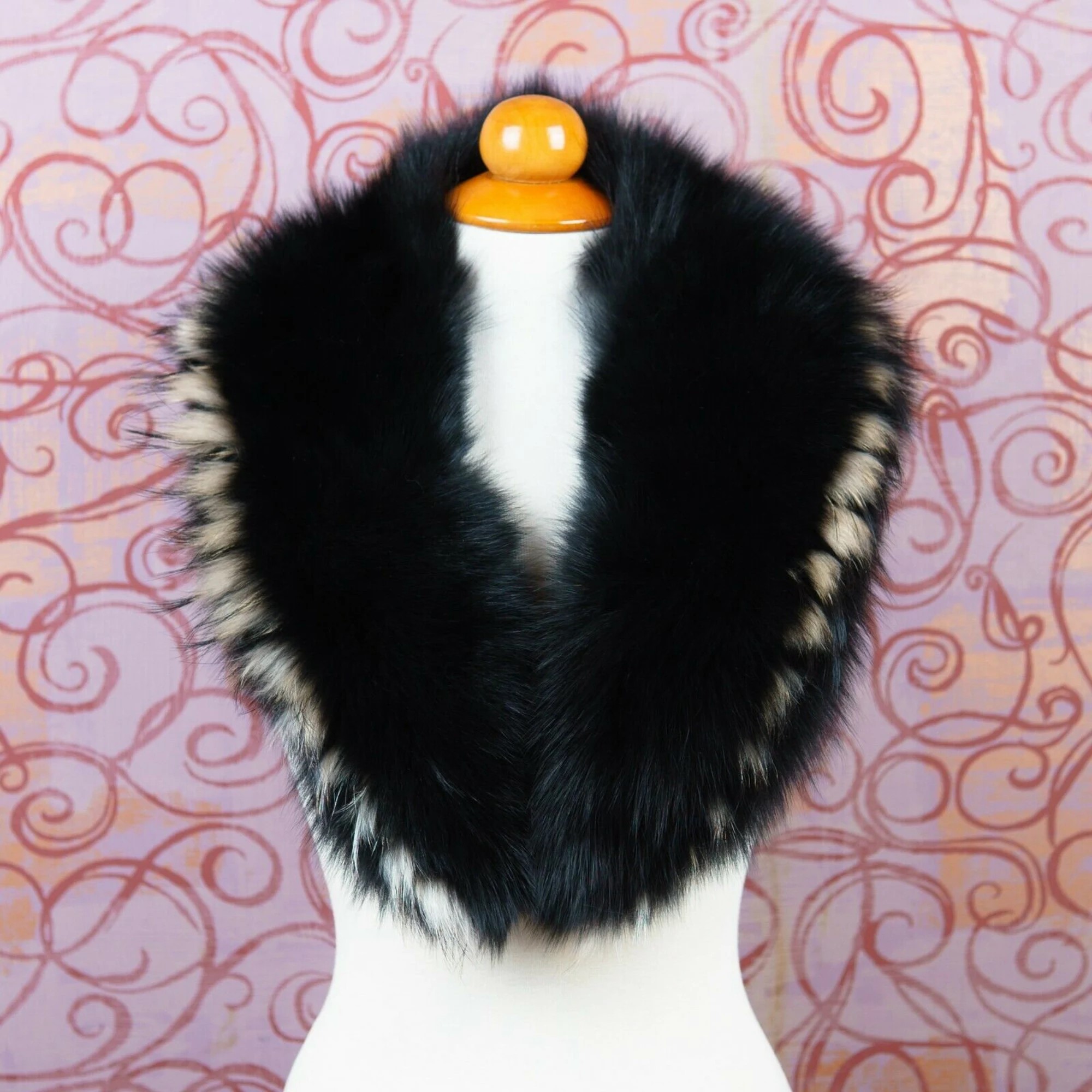 Black fox fur collar with golden details