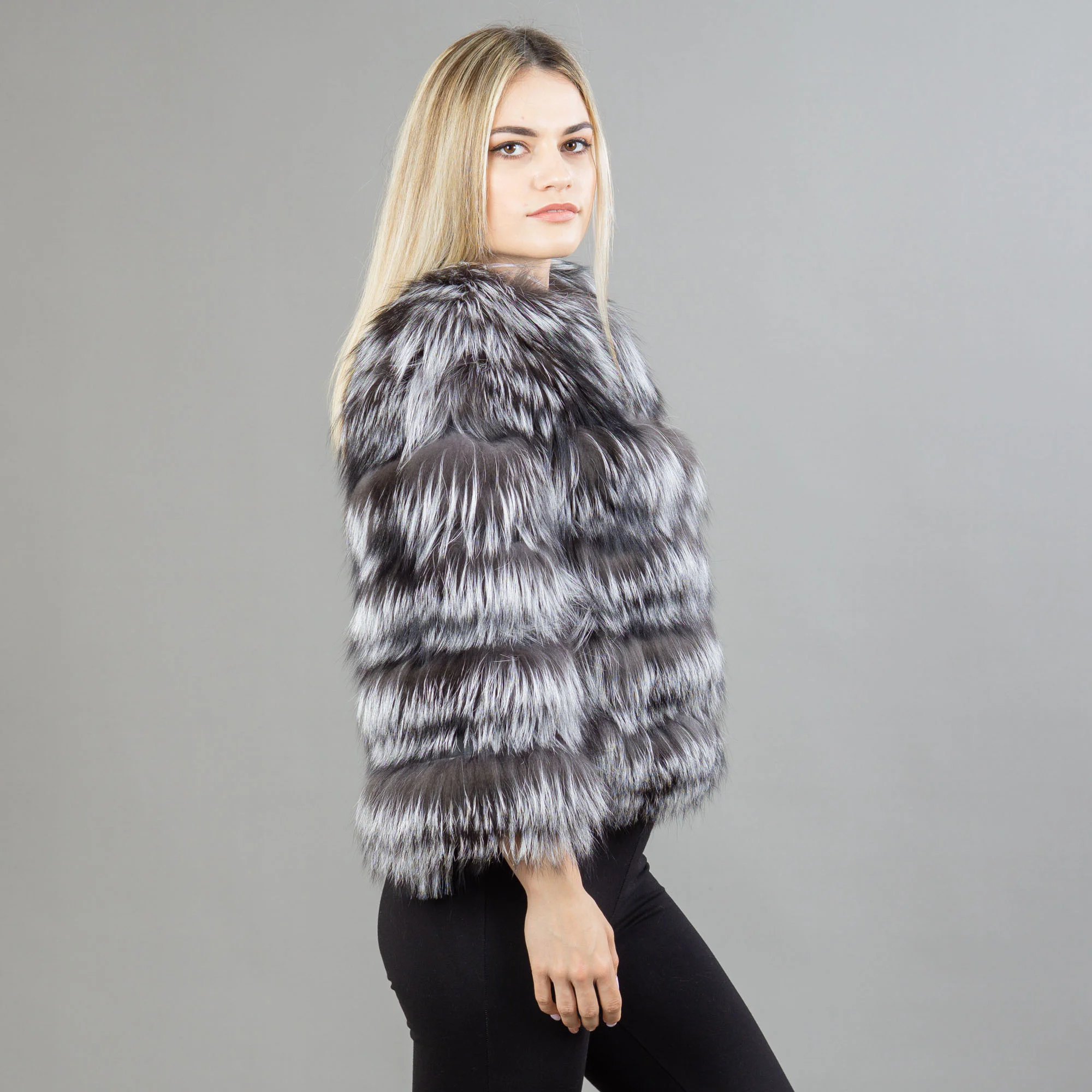 Silver fox fur jacket with leather details | High-quality