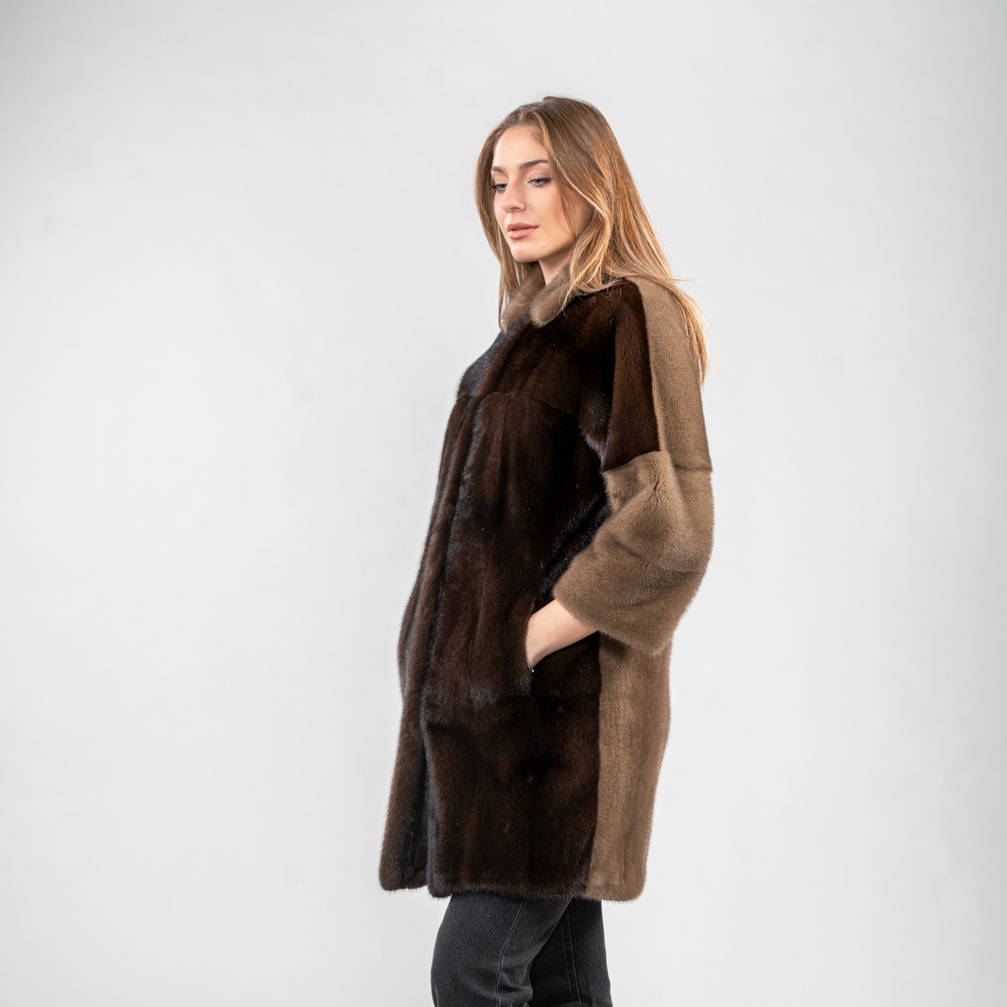 Brown mink fur coat with a collar
