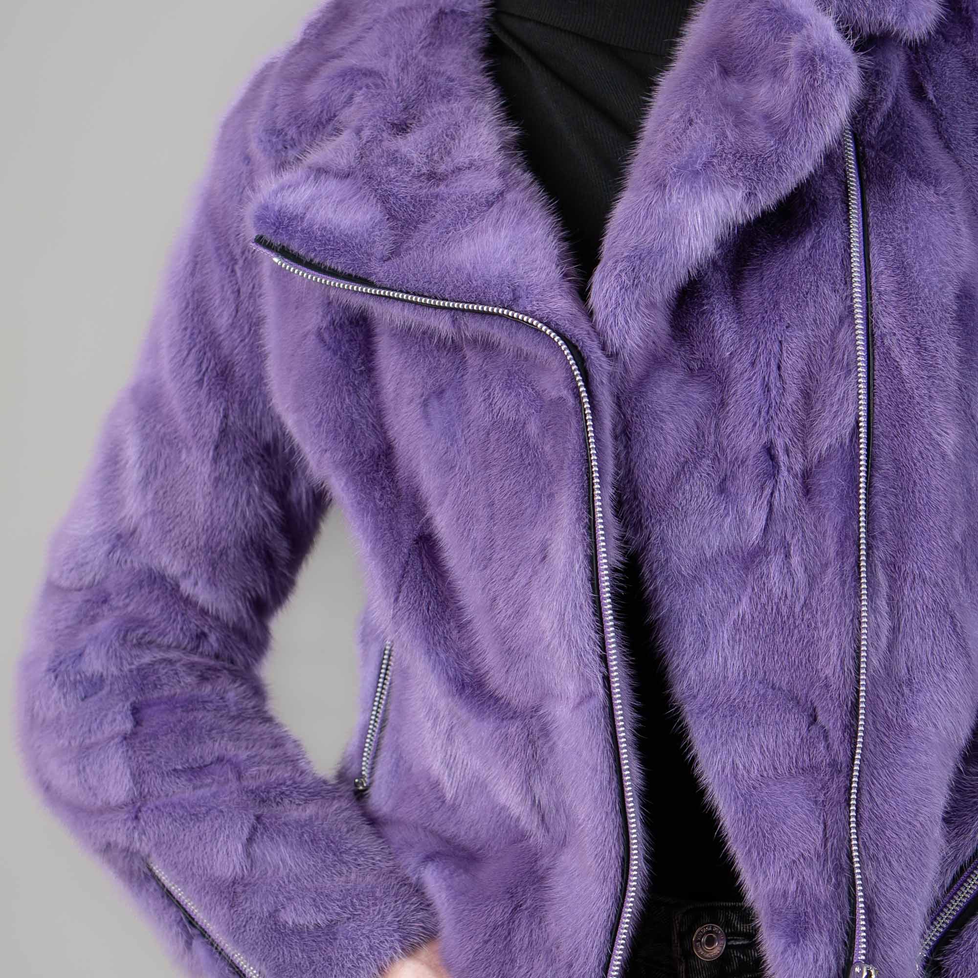 Mink fur jacket with a collar in purple color