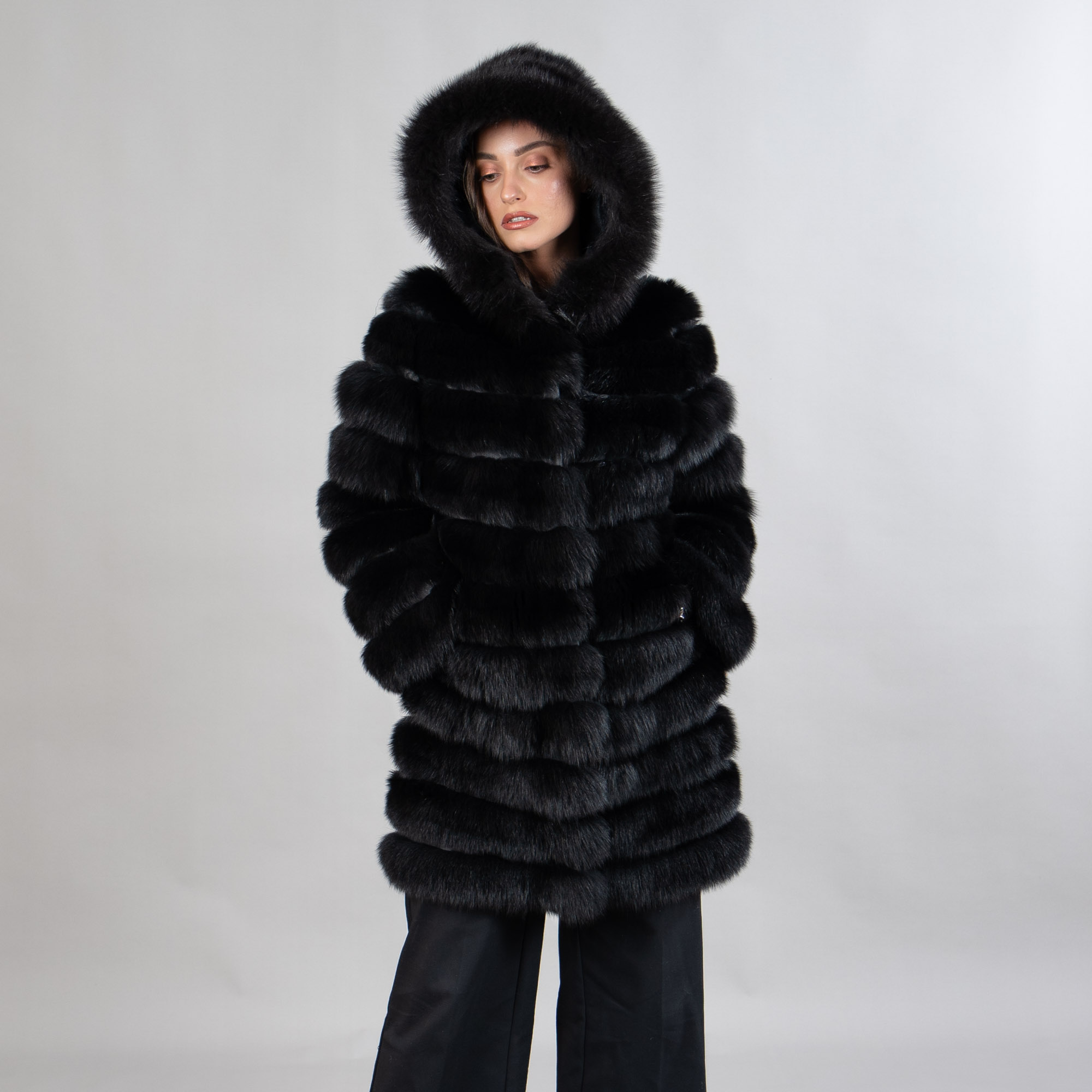 Fox fur polymorphic coat in black color