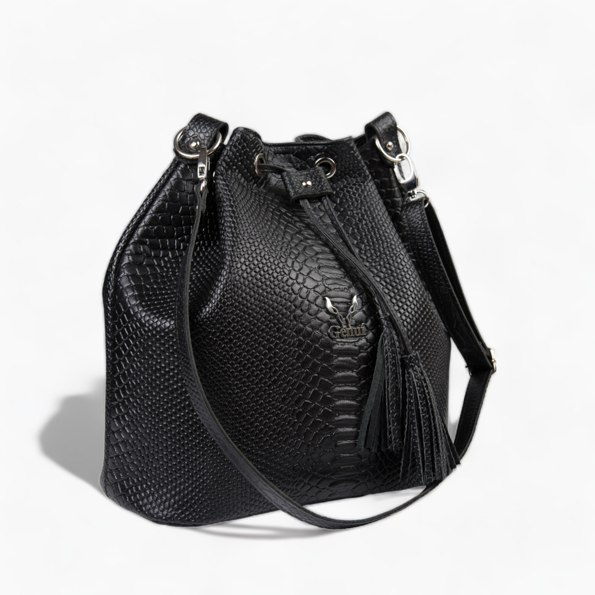 Leather polymorphic pouch bag in black color