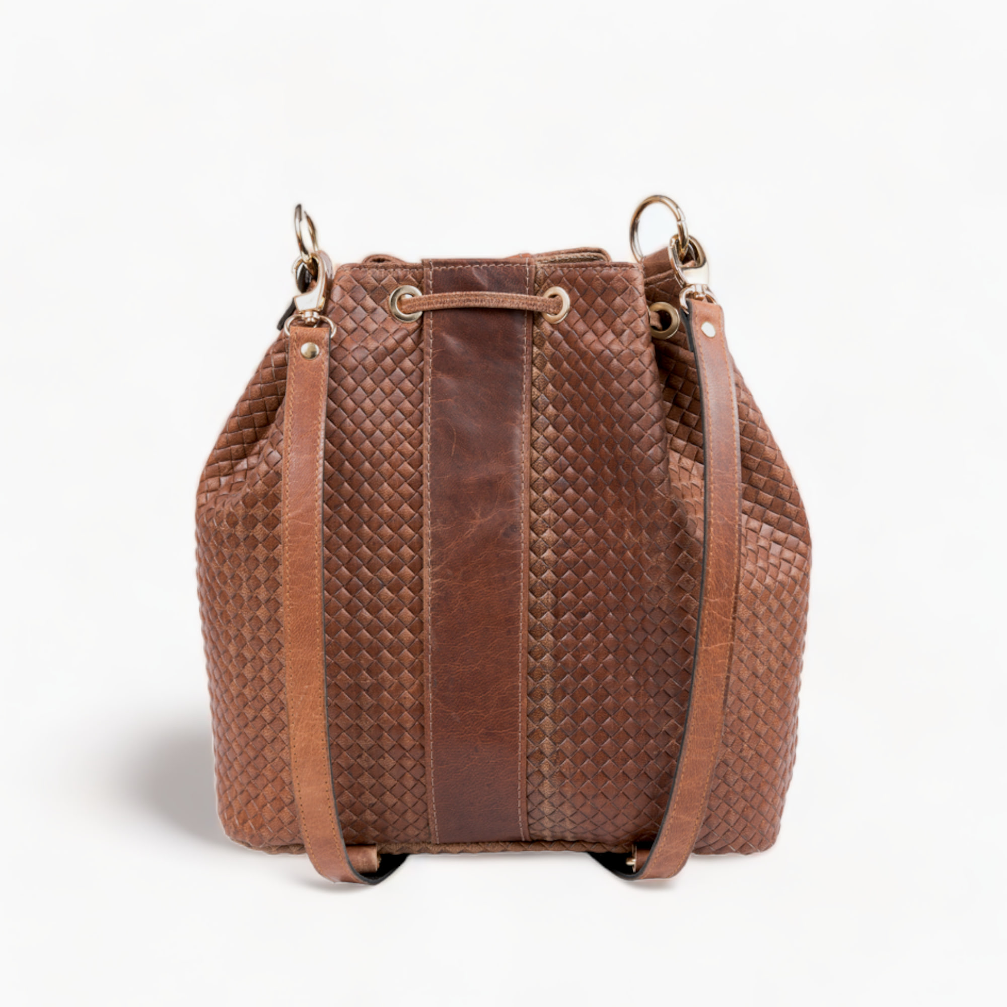 Brown leather polymorphic pouch bag in raffia pattern