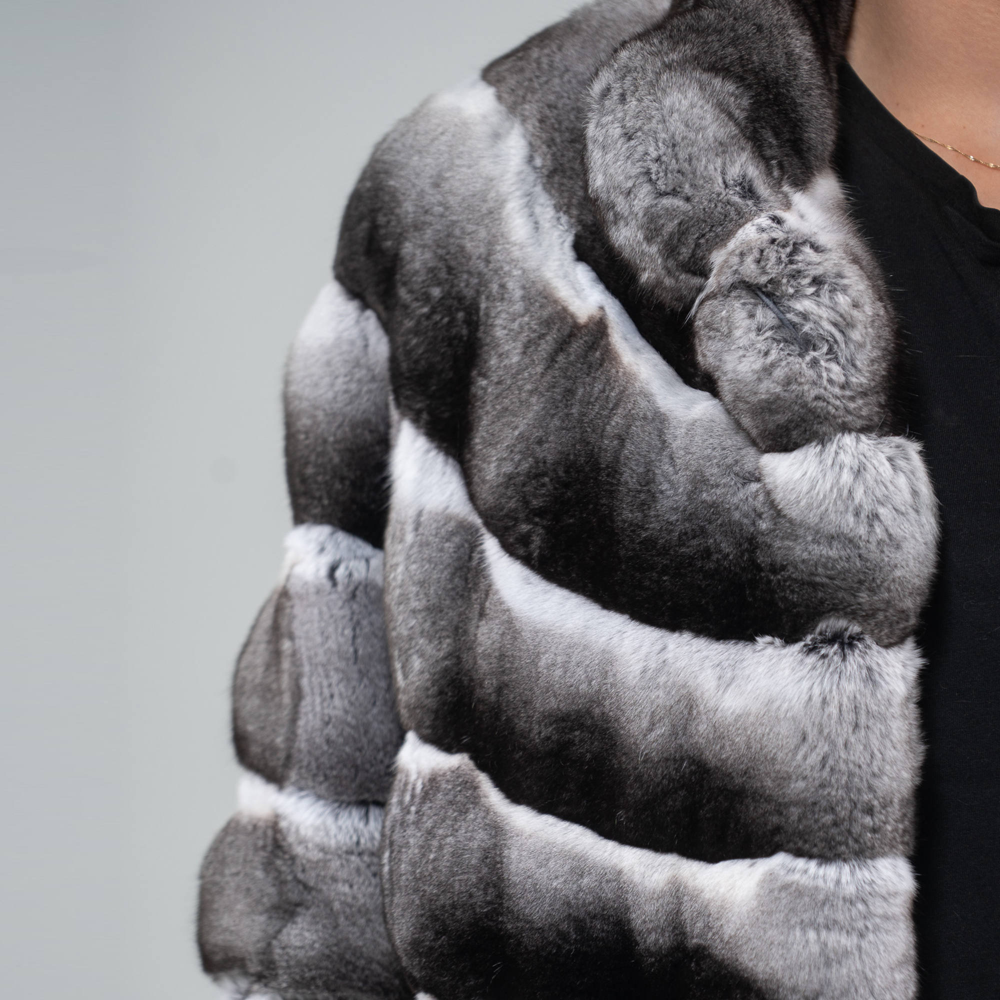 Chinchilla fur cape in gray color