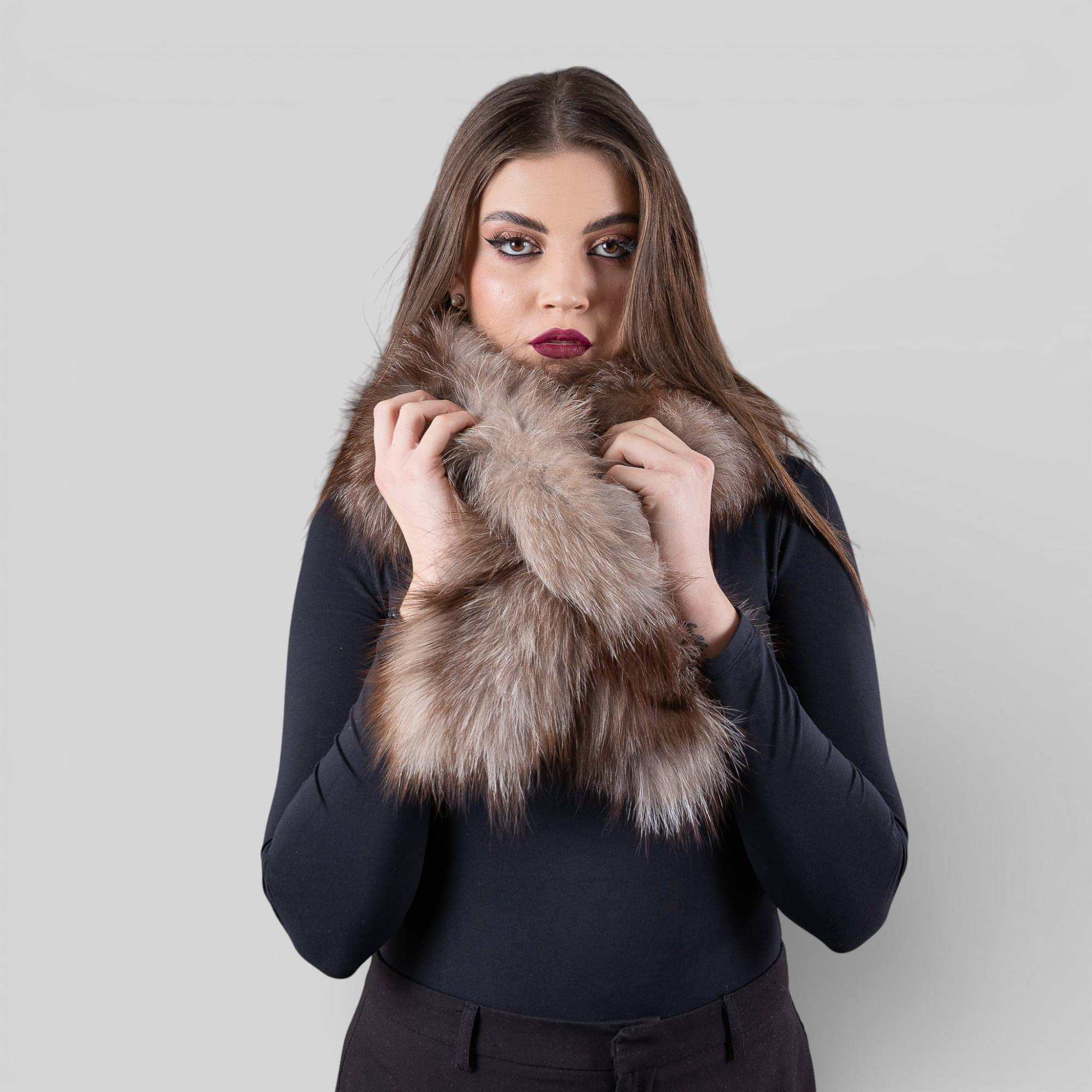 Fox fur scarf in brown color
