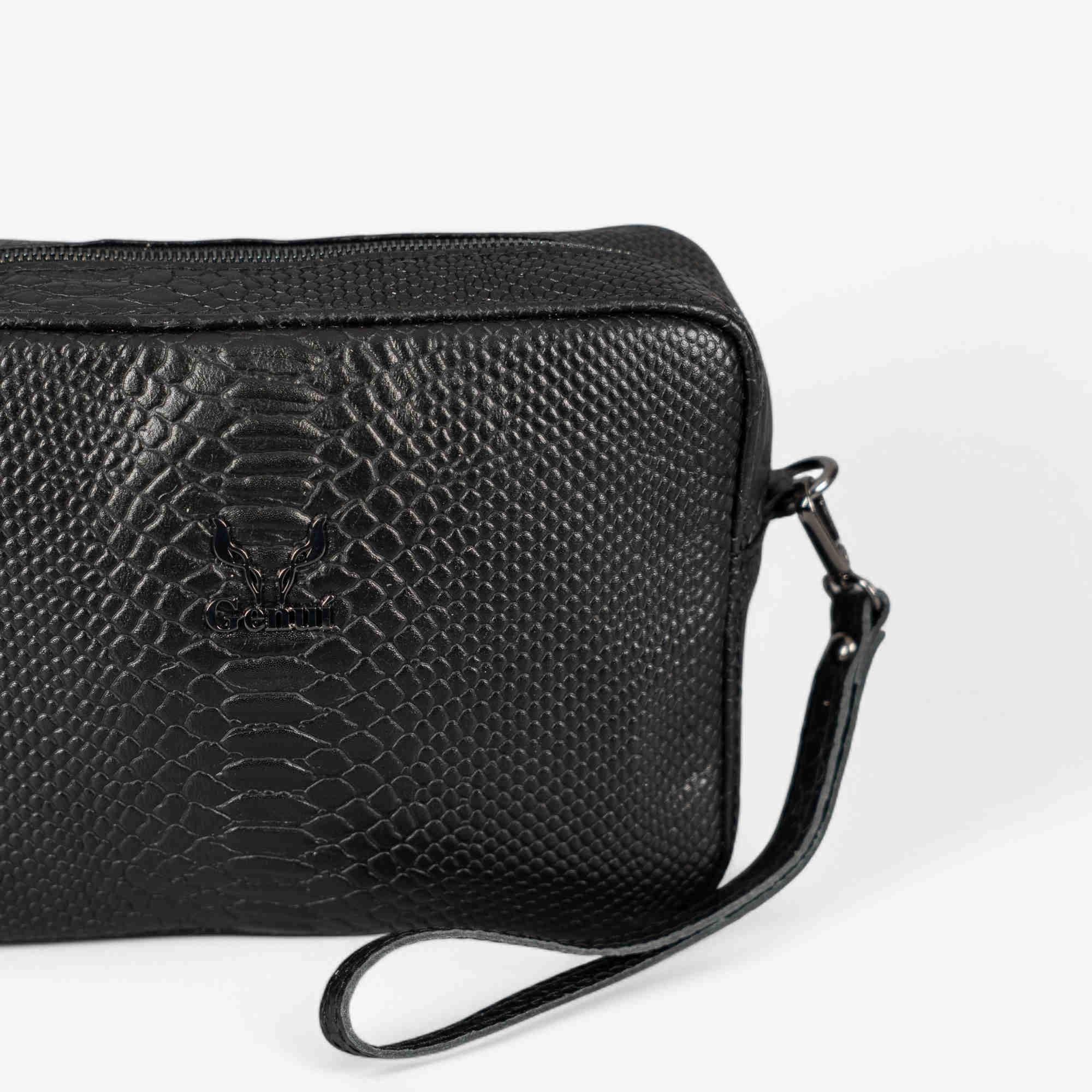 μαύρη τσάντα χειρός